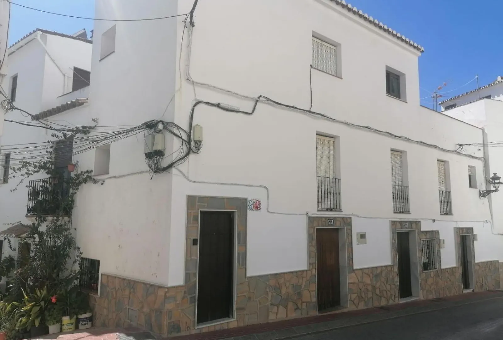 La Casa Colores Casares Spain